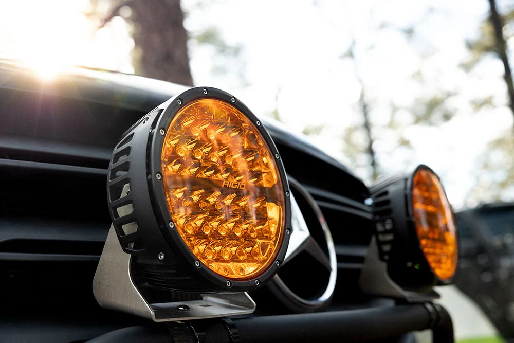 360-Series 9 Inch Off-Road Lamp Spot Beam Amber Lens Single Rigid Industries - Image 3