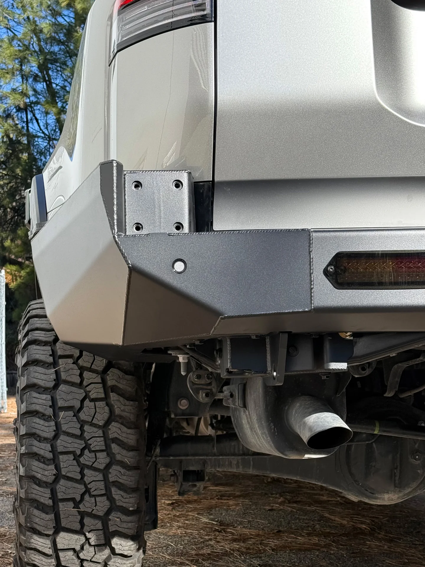 GX550 Dual Swing-out Modular Rear Bumper - Image 23