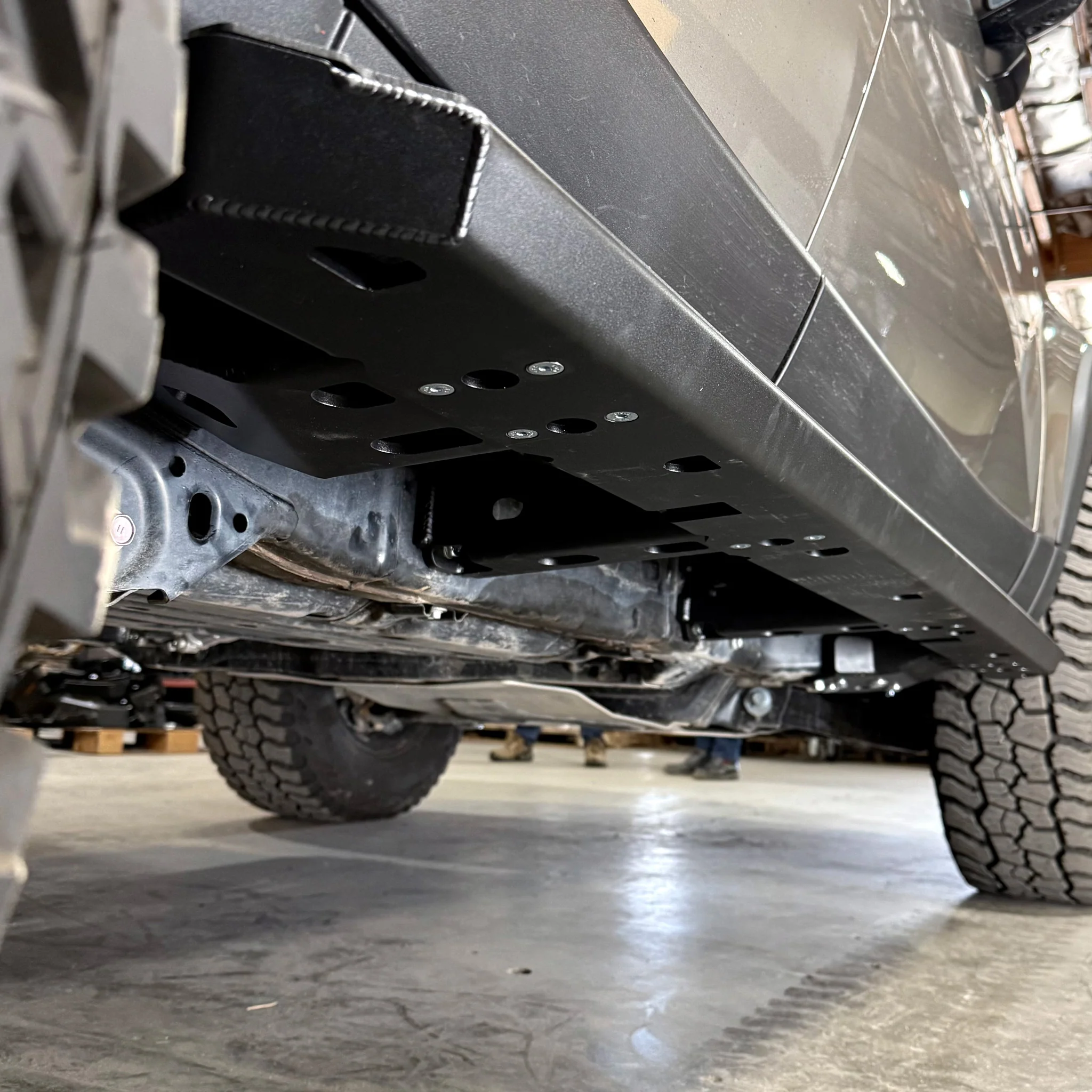 GX550 Rock Slider Steps - Image 4