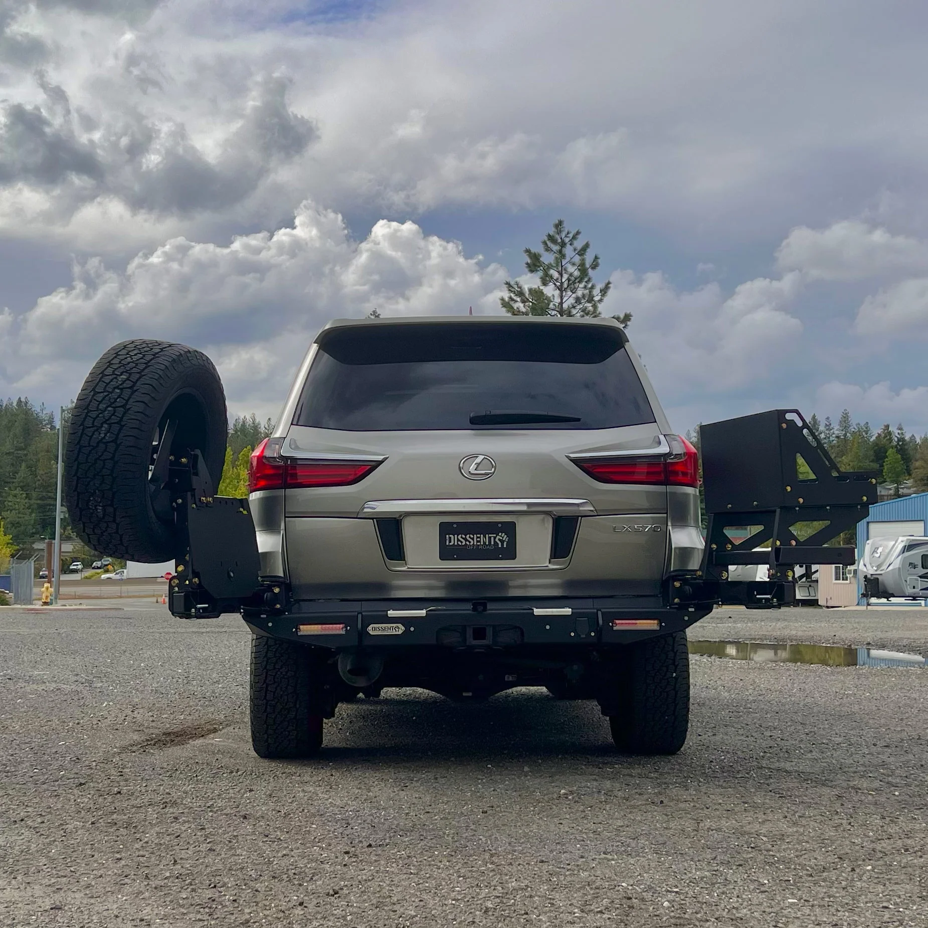 LC200 & LX570 Modular Rear Bumper - Image 3
