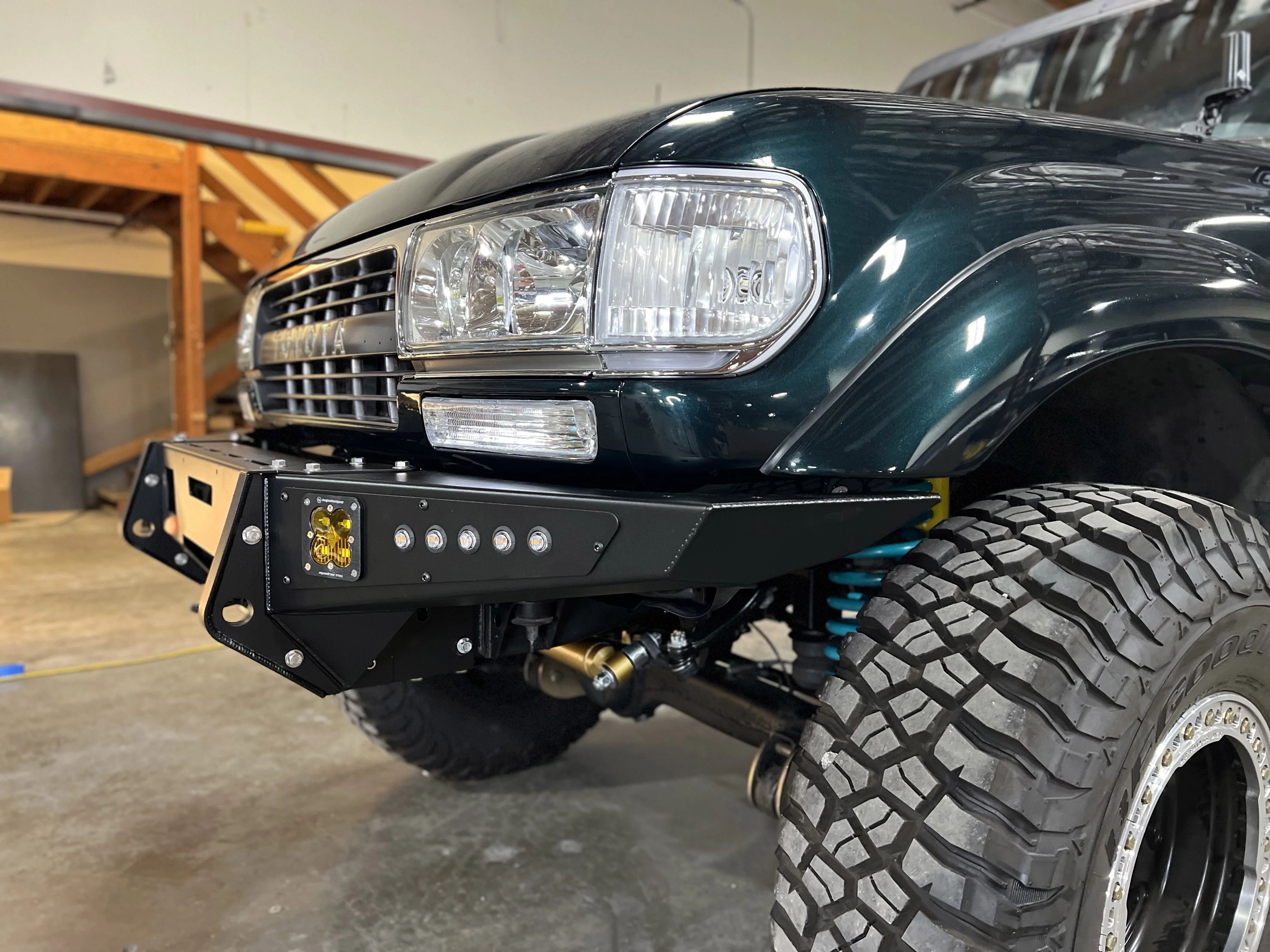 LC80 Ultra-High Clearance Modular Front Bumper - Image 9
