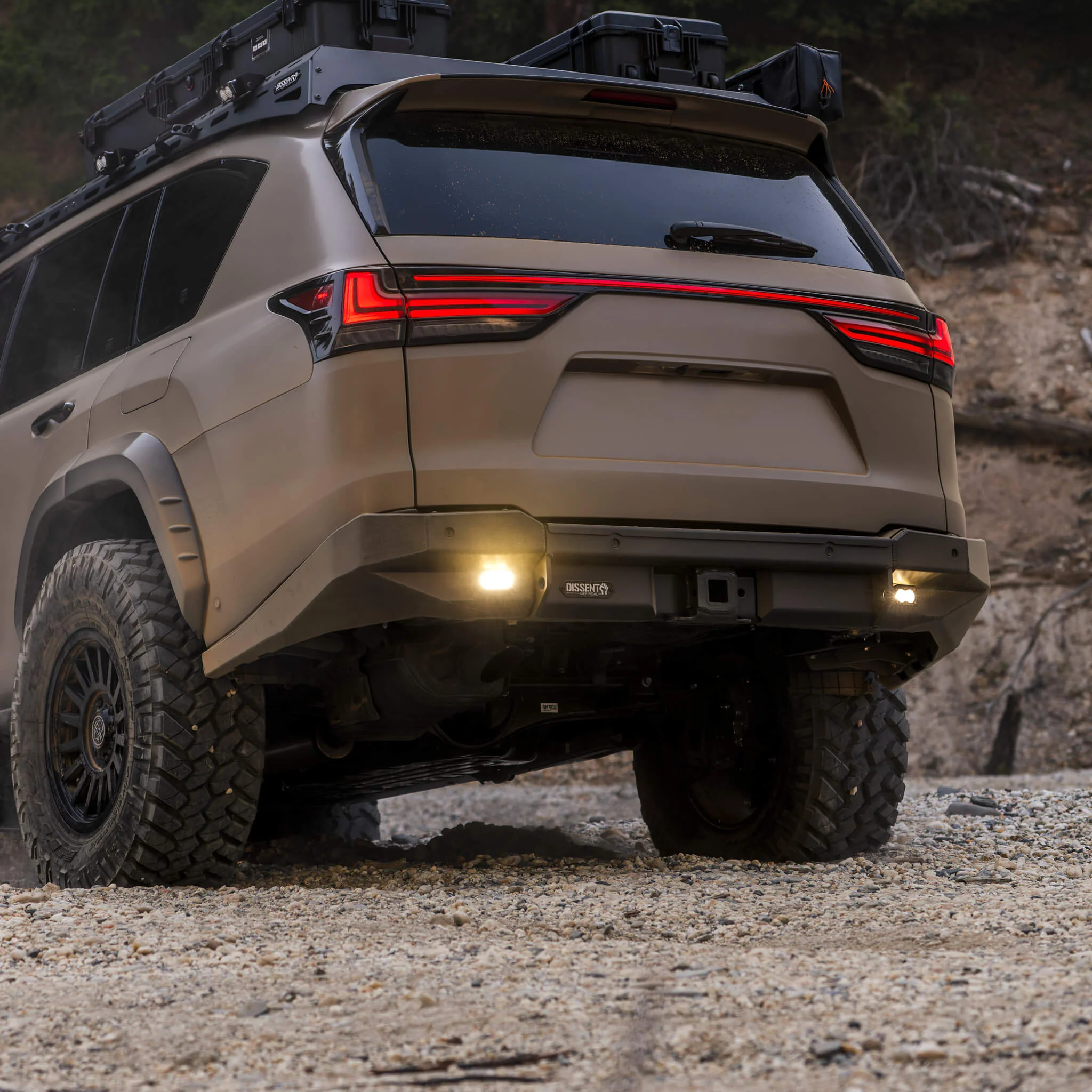 LX600 & LX700h Low-Profile Rear Bumper - Image 4